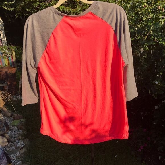 Women’s Baseball Top - Picture 7 of 9